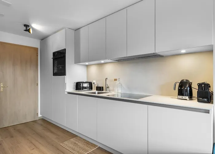 Violettes 07 アパート ナンダ